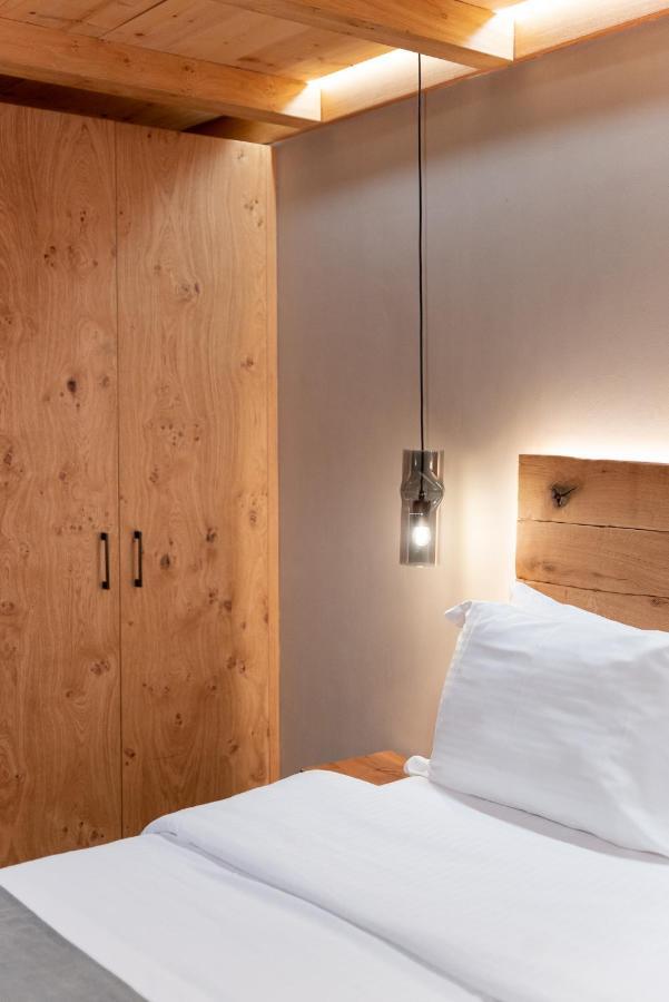 Theros By Agora Luxury Apartments In The Heart Of Heraklion Exterior foto